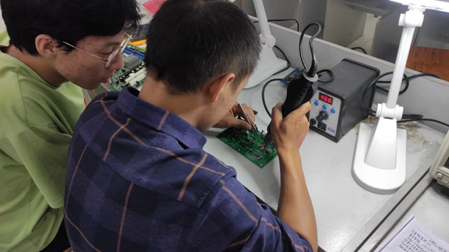 1667203558778041.png 指導老師親身示范和演示_副本.png